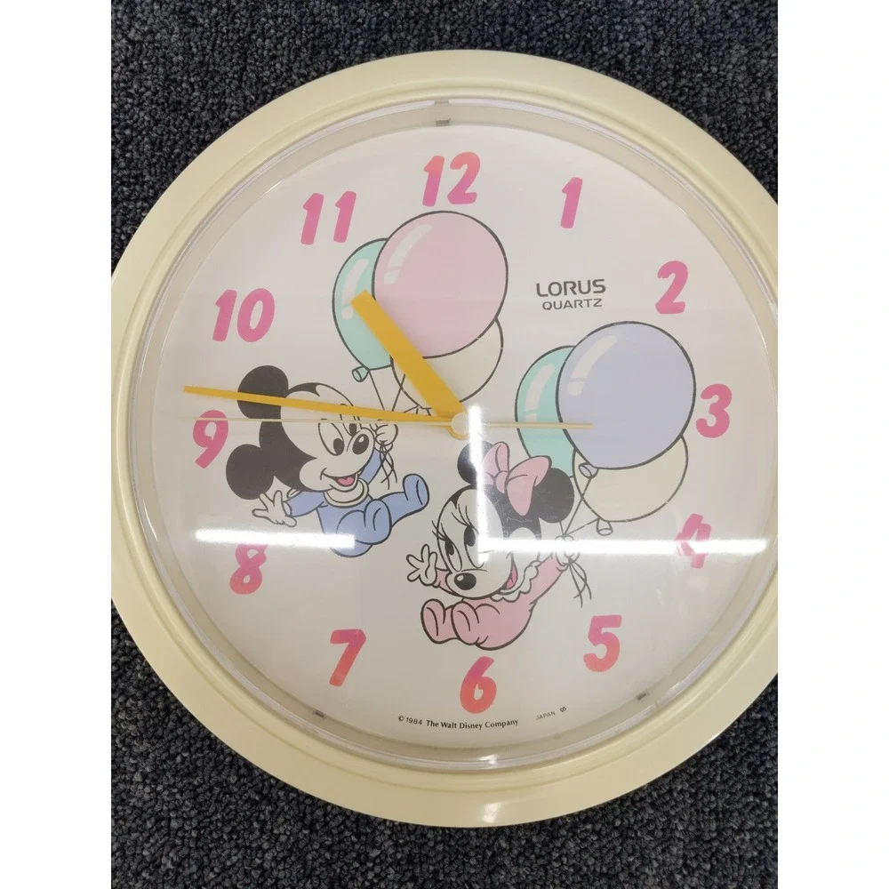 Vintage 1984 Lorus Wall Clock Walt Disney Baby Mickey Minnie Mouse